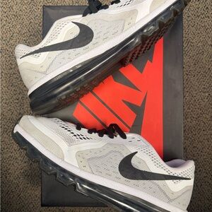 Nike Air Max 2014 White and Gray Sneakers